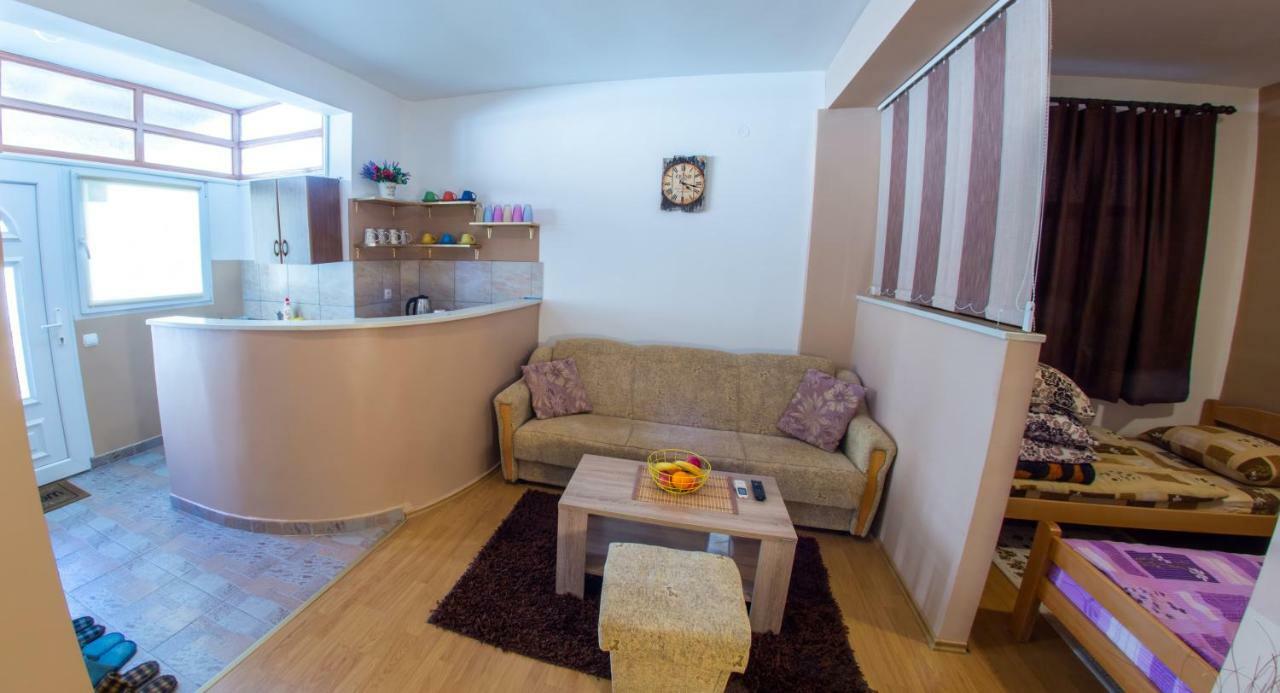 Apartment Elegant Mostar Exterior photo